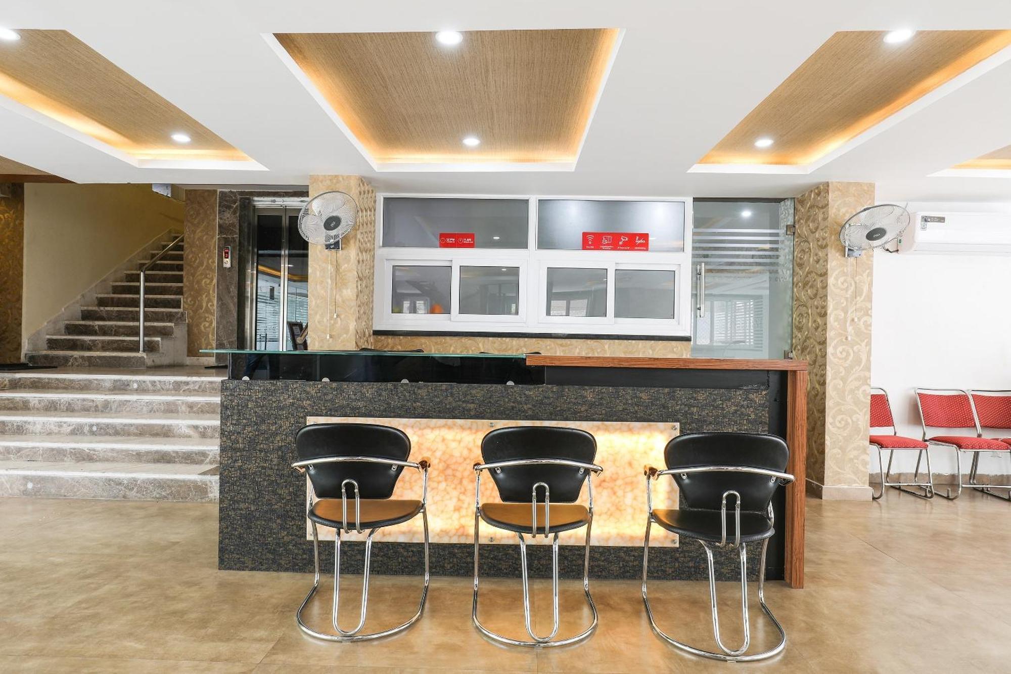 Capital O Sky Grand Otel Haydarabad Dış mekan fotoğraf