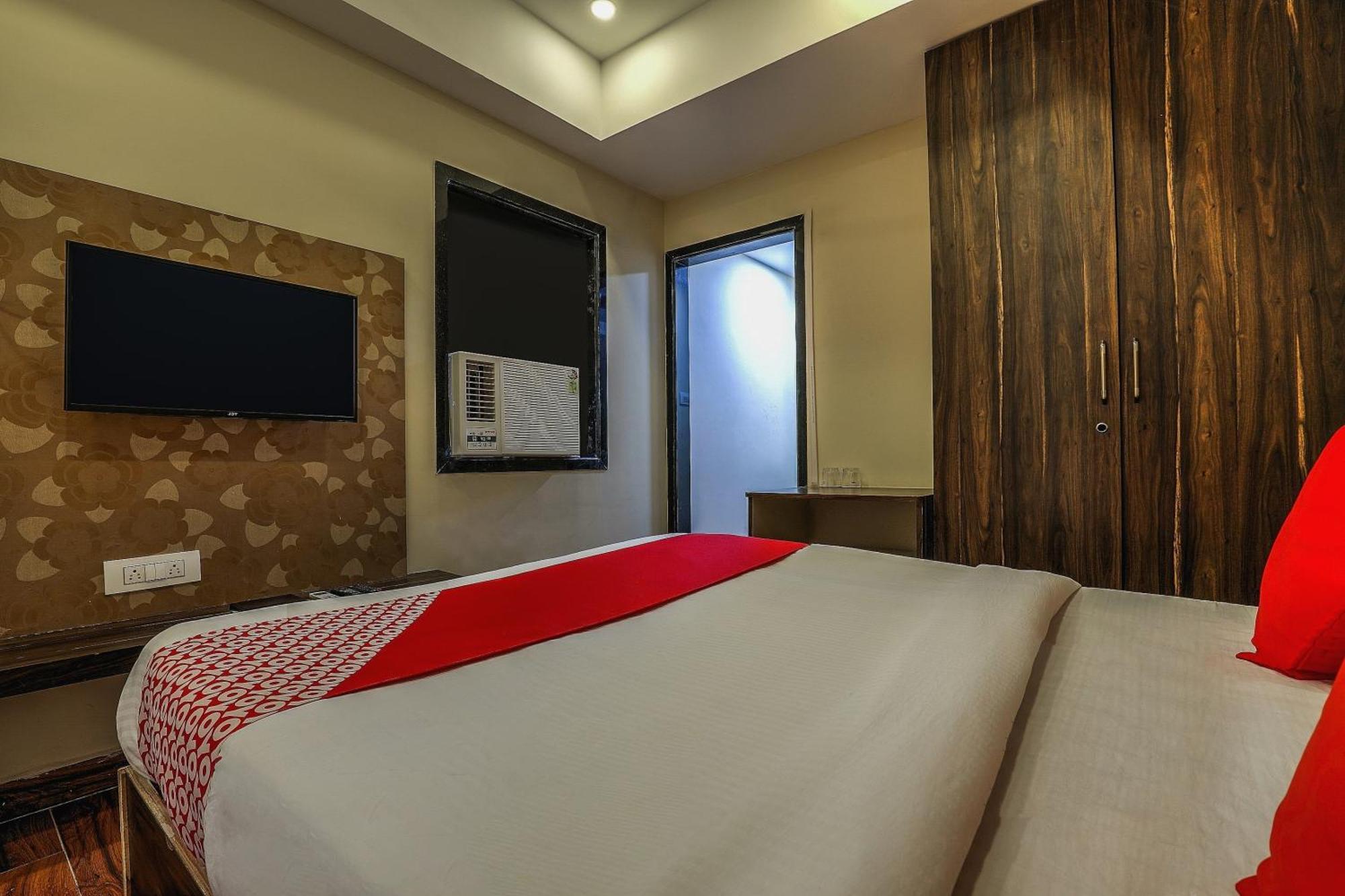 Capital O Sky Grand Otel Haydarabad Dış mekan fotoğraf