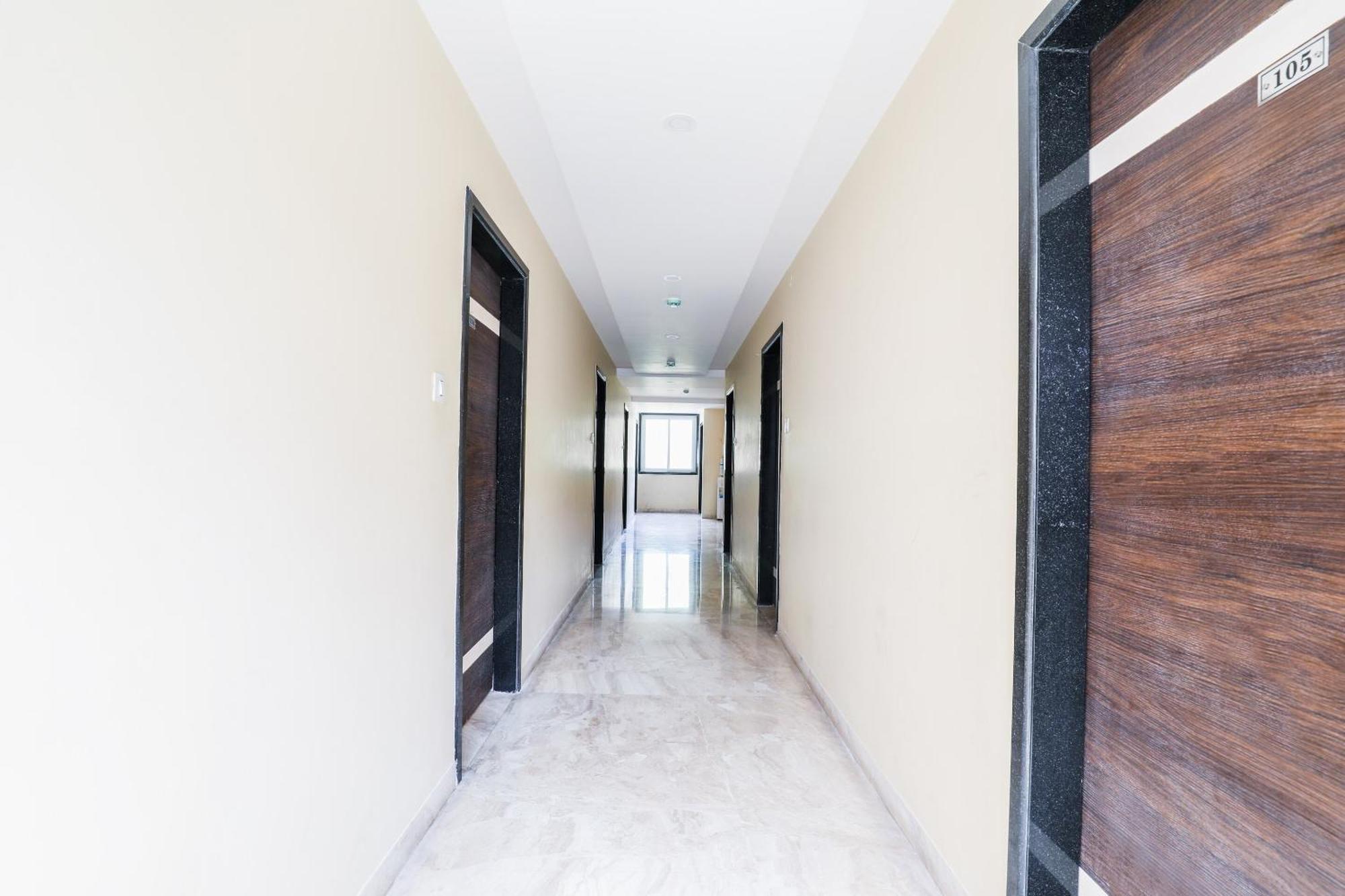 Capital O Sky Grand Otel Haydarabad Dış mekan fotoğraf